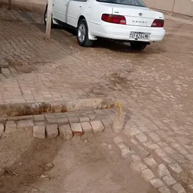 Toyota Camry 1995