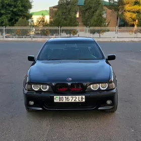BMW E39 1998