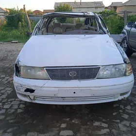 Toyota Avalon 1999