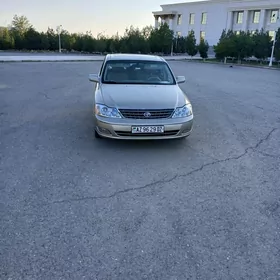 Toyota Avalon 2000