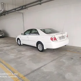 Toyota Camry 2003