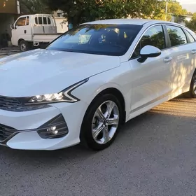 Kia K5 2021