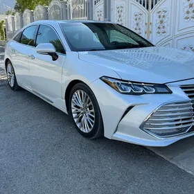 Toyota Avalon 2019