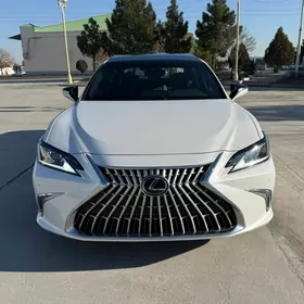 Lexus ES 350 2021