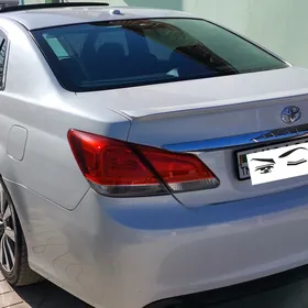 Toyota Avalon 2010