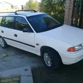 Opel Astra 1992