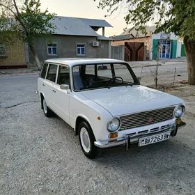 Lada 2104 1984