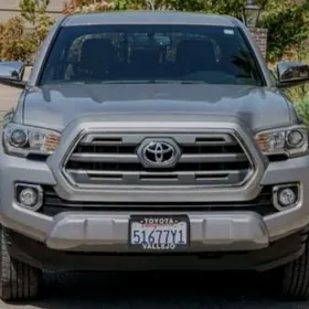 Toyota Tacoma 2016
