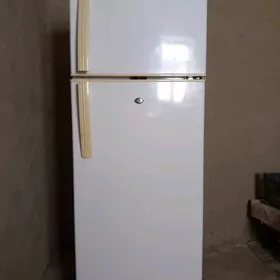 Universal Haladilnik