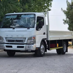 Mitsubishi Canter 2025