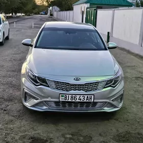 Kia Optima 2020