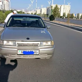 Opel Vectra 1990
