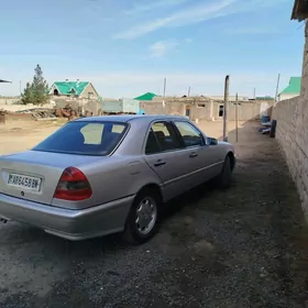 Mercedes-Benz C-Class 1994