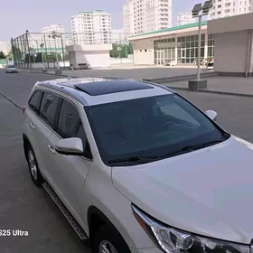 Toyota Highlander 2019