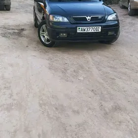 Opel Astra 2000
