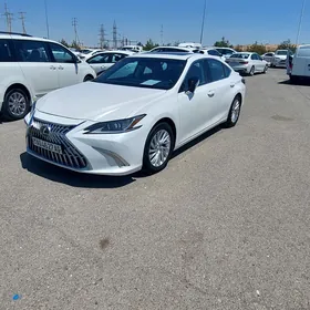 Lexus ES 350 2020