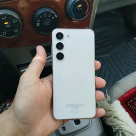 s23