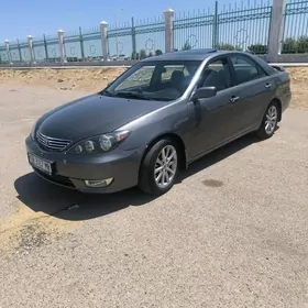 Toyota Camry 2005
