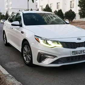 Kia Optima 2020