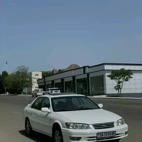 Toyota Camry 1998