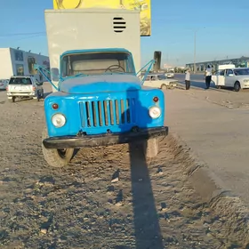 Gaz 52 1989