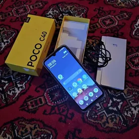 Telefon poco c40