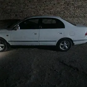 Toyota Carina 1993