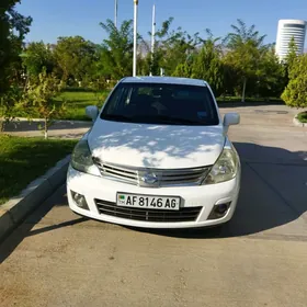 Nissan Versa 2009
