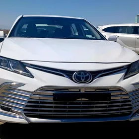 Toyota Camry 2022