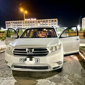 Toyota Highlander 2012
