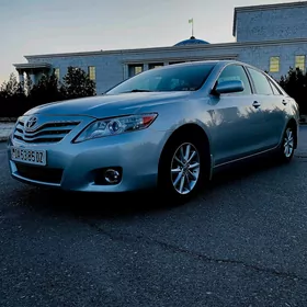 Toyota Camry 2010