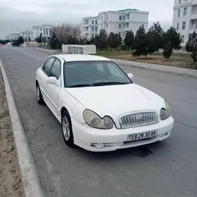 Hyundai Sonata 2002