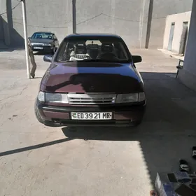 Opel Vectra 1990