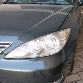 Toyota Camry 2005