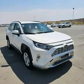 Toyota RAV4 2021