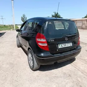 Mercedes-Benz A150 2004