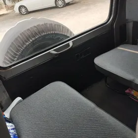 Hyundai Galloper 1995