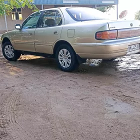 Toyota Camry 1993