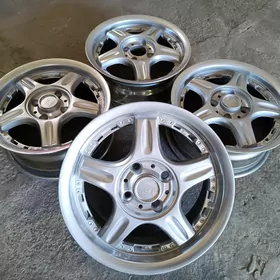 14, Opel karolla