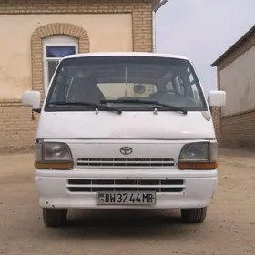 Toyota Hiace 2000