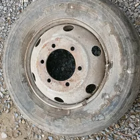 Teker diska 235/75 R 17.5