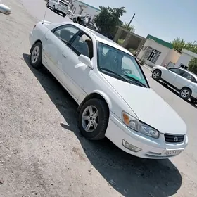 Toyota Camry 1999