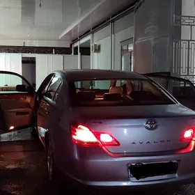 Toyota Avalon 2006