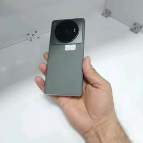 MI 12S Ultra 12/256gb