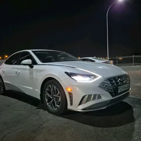 Hyundai Sonata 2020
