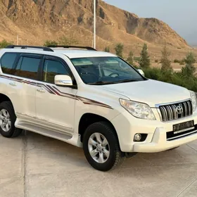 Toyota Land Cruiser Prado 2012