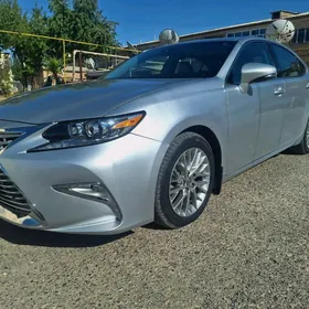Lexus ES 350 2018