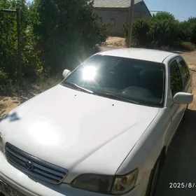 Toyota Corona 1998
