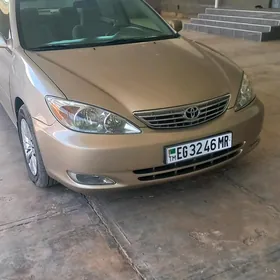 Toyota Camry 2004