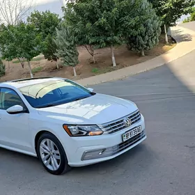 Volkswagen Passat 2019